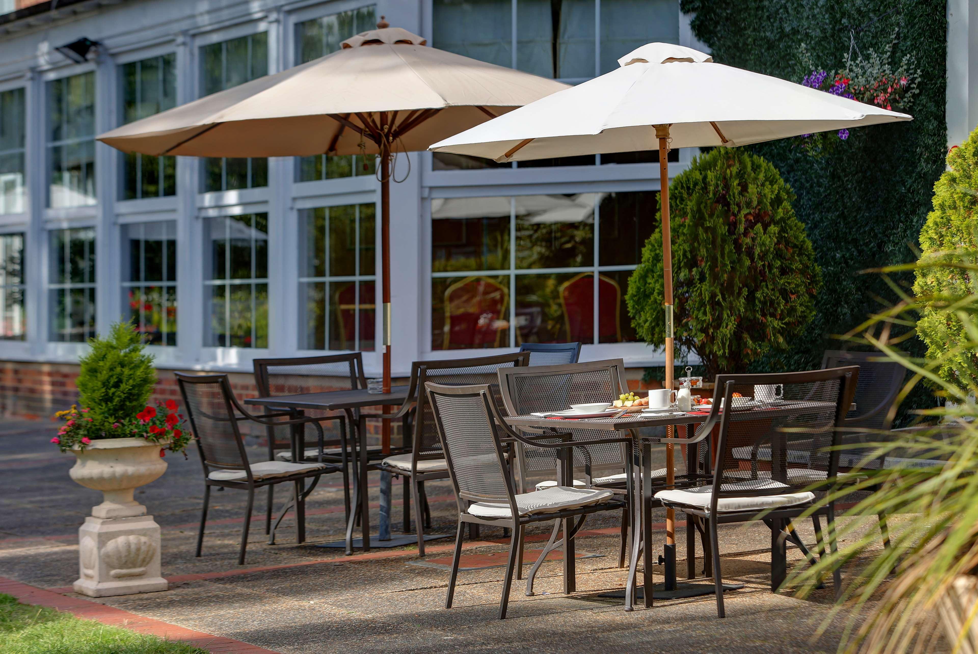 Best Western Homestead Court Hotel Welwyn Garden City Exterior photo
