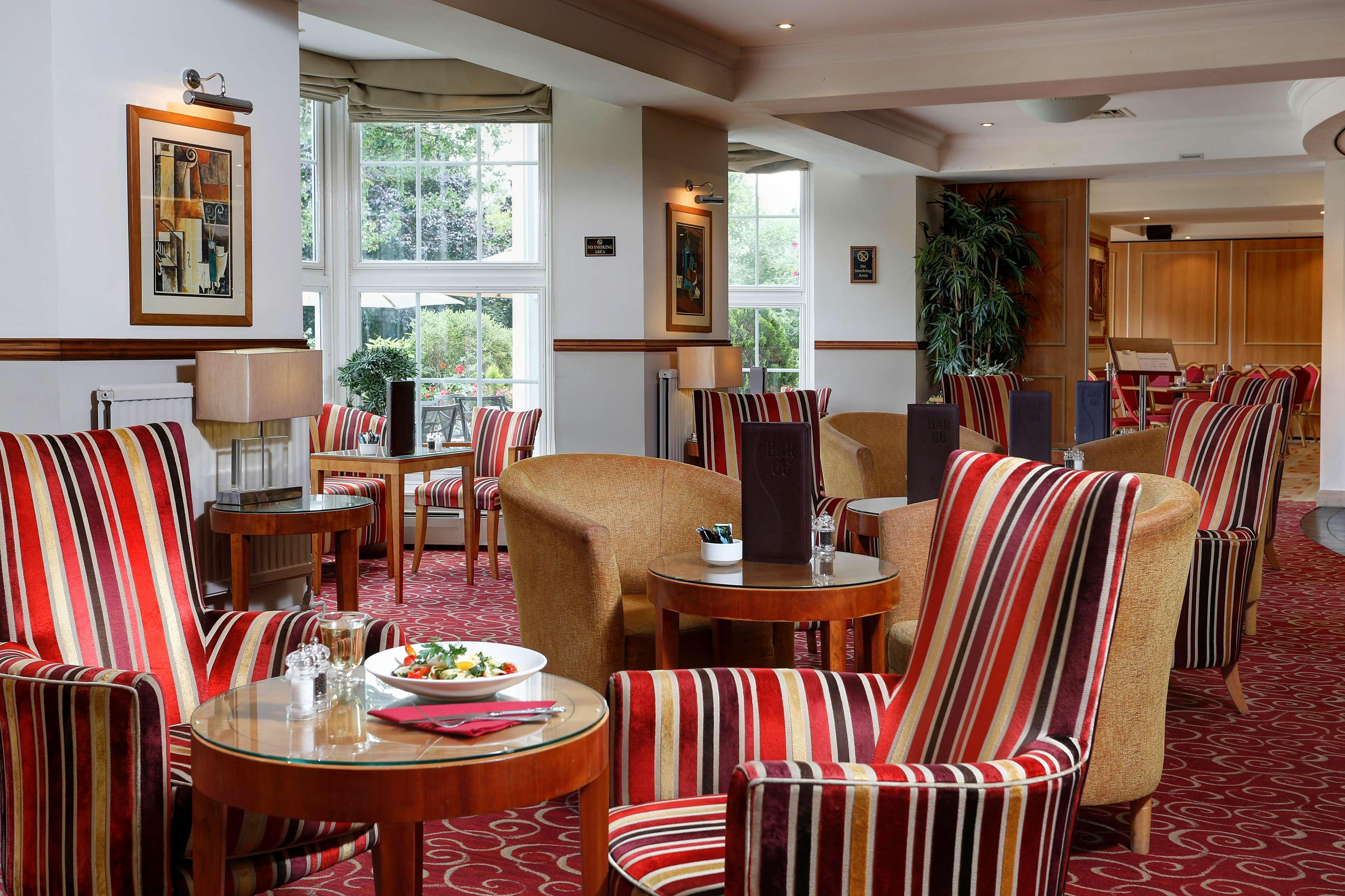 Best Western Homestead Court Hotel Welwyn Garden City Exterior photo